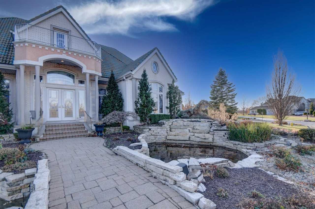 601 Killarney Drive Dyer, IN 46311 MLS 484111