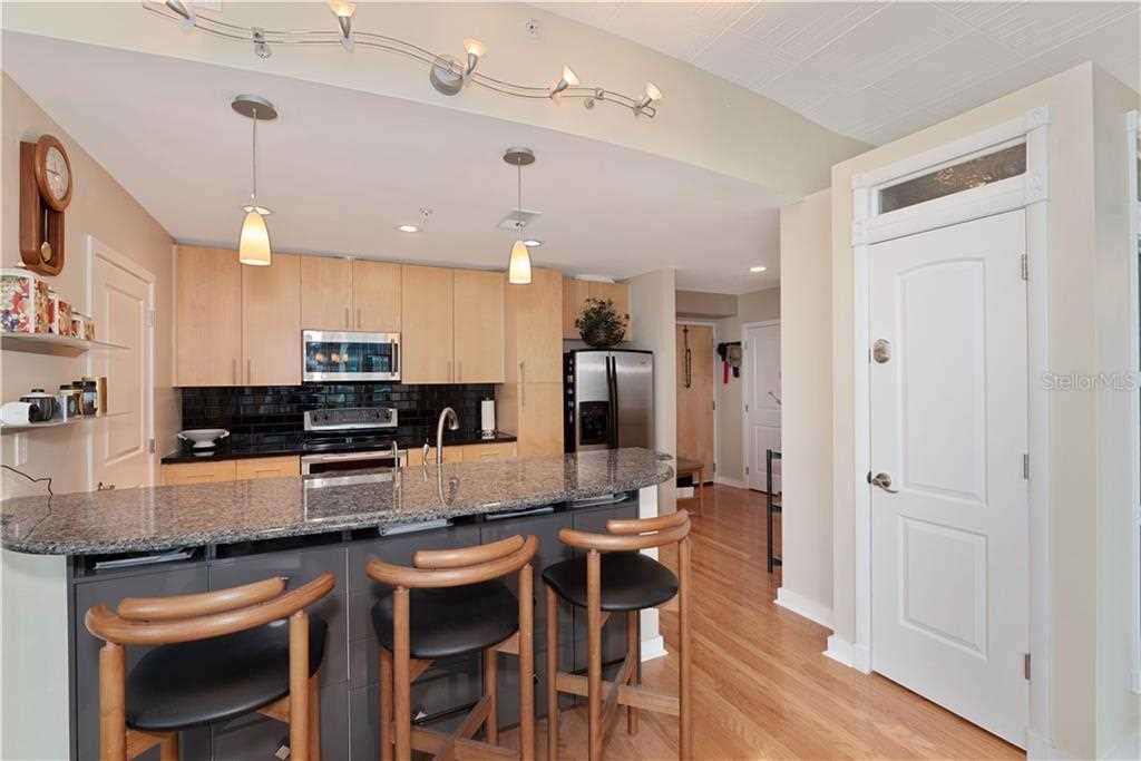 155 S Court Ave #1102 Orlando, FL 32801 | MLS O5867812 Photo 8