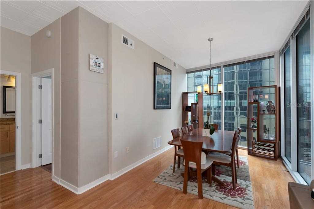 155 S Court Ave #1102 Orlando, FL 32801 | MLS O5867812 Photo 11