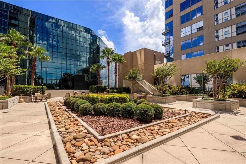 155 S Court Ave #1102 Orlando, FL 32801 | MLS O5867812 Photo 20