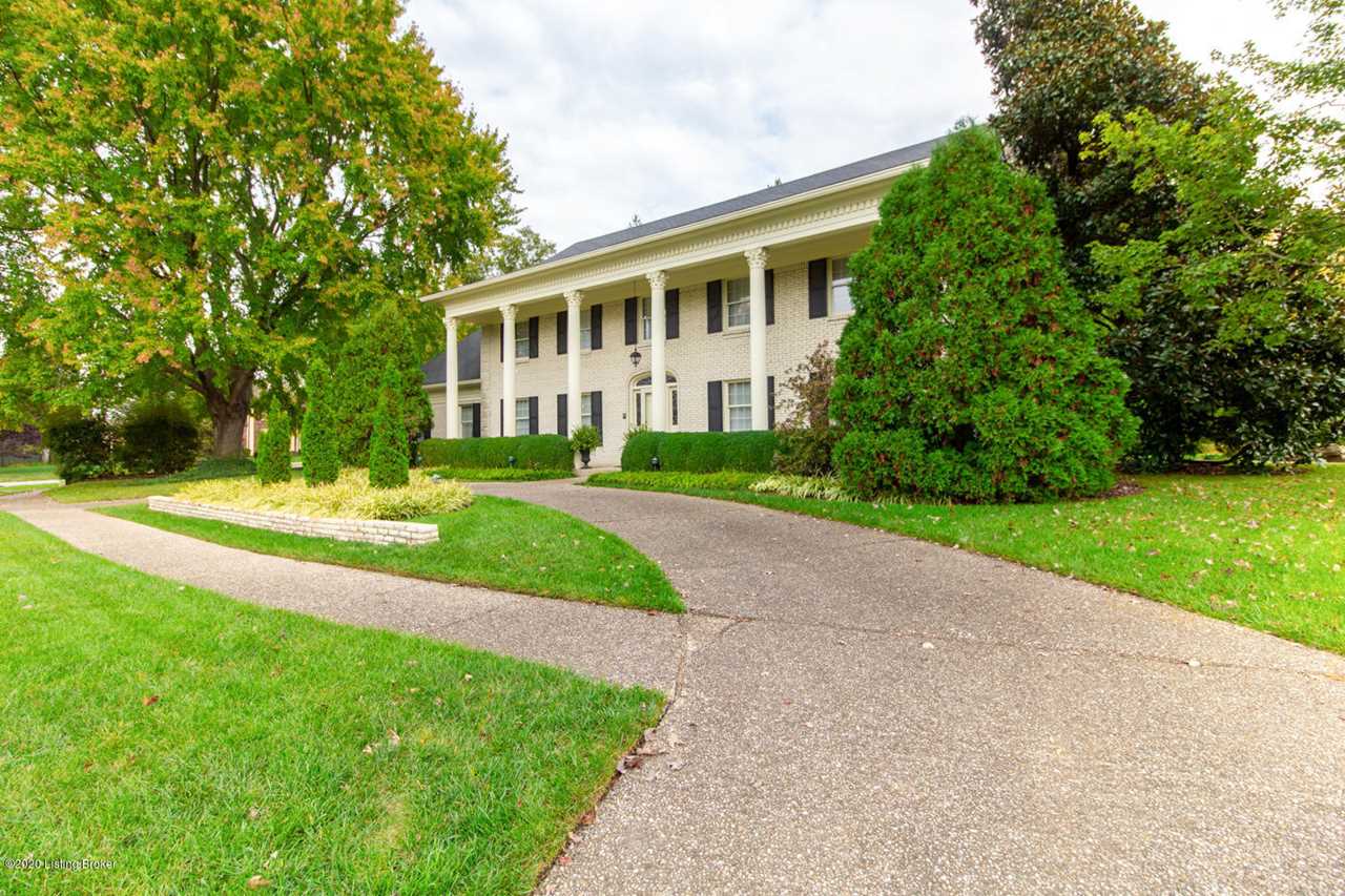 6001 Hackney Coach Dr Louisville Ky 407 Mls