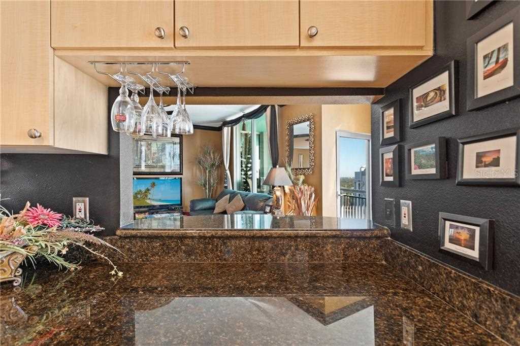 322 E Central Blvd #2010 Orlando, FL 32801 | MLS O5921596 Photo 21