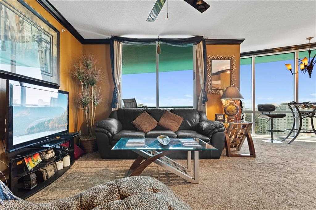 322 E Central Blvd #2010 Orlando, FL 32801 | MLS O5921596 Photo 16