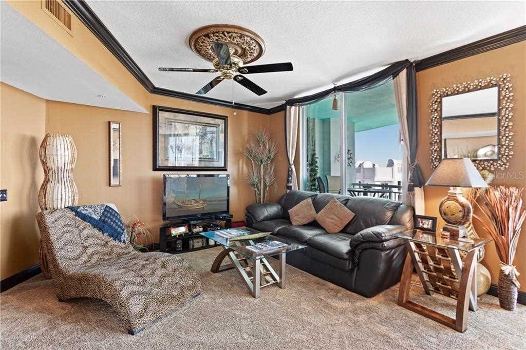 322 E Central Blvd #2010 Orlando, FL 32801 | MLS O5921596 Photo 6