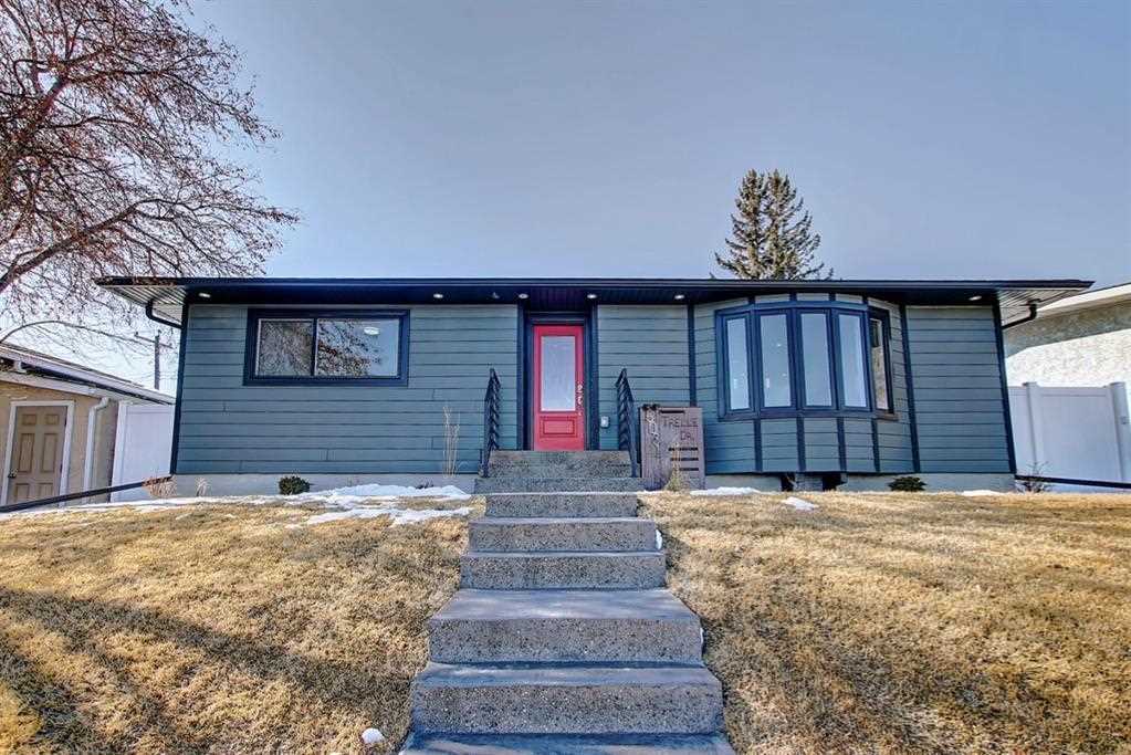 5031 Trelle Dr NECalgary Real EstateThorncliffe Homes for SaleA1075619