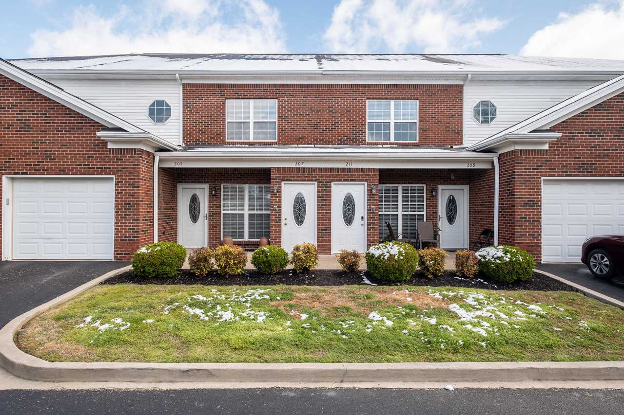 211 S Dorsey Ln Louisville, KY 40223 MLS 1583962