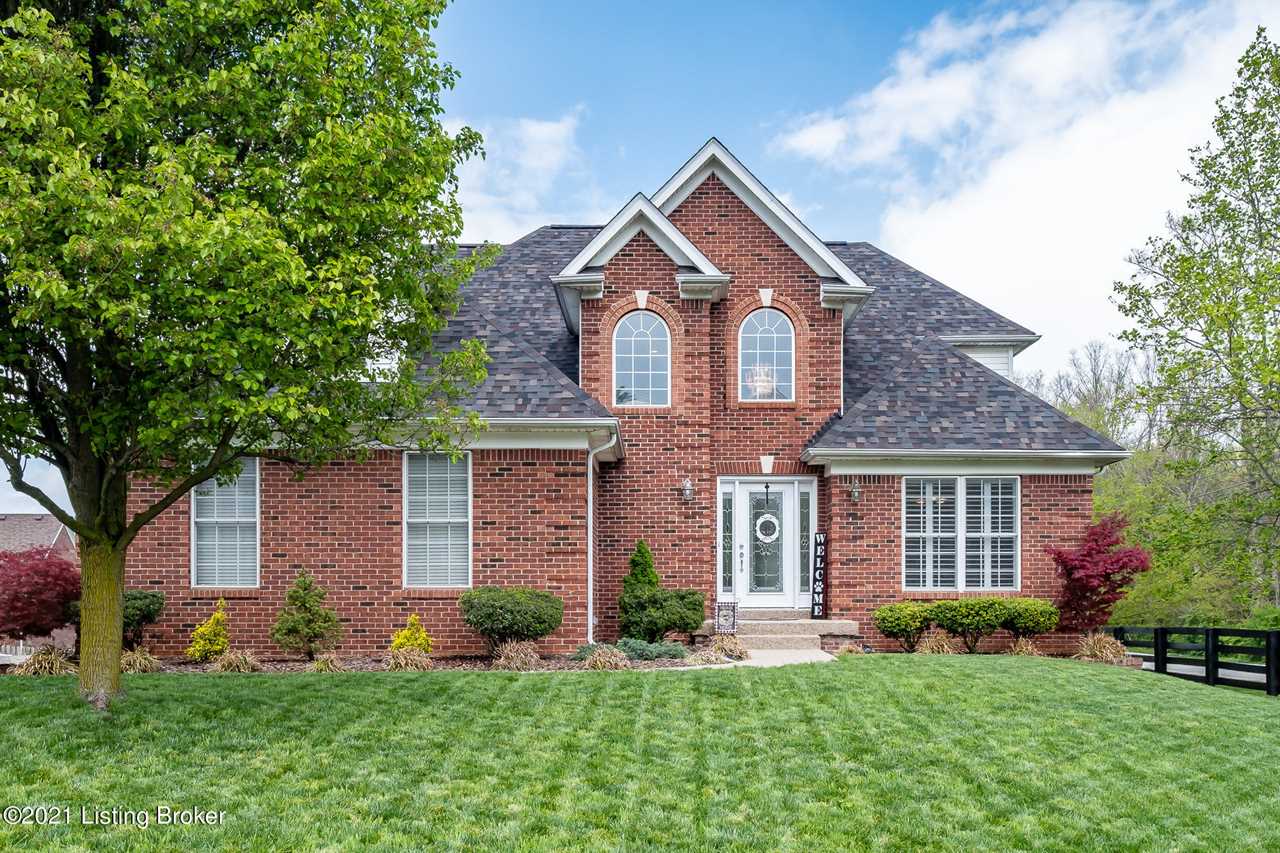 4615 Oak Forest Rd, Louisville, KY 40245 Forest Springs North 445,000