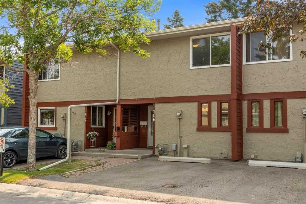 6223 31 Ave NW 706Calgary Real EstateBowness Homes for SaleA1129864