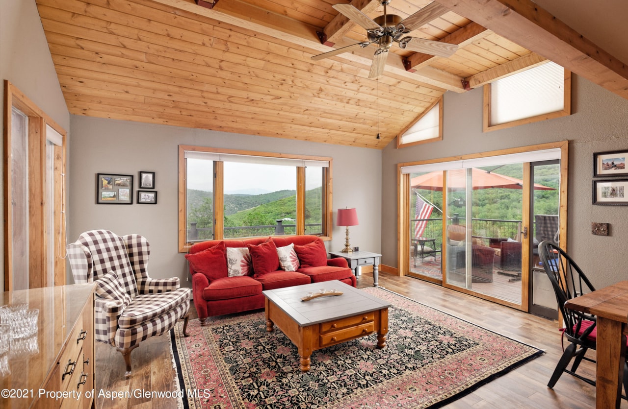 569 Sun King Drive Glenwood Springs, CO 81601 MLS 171151