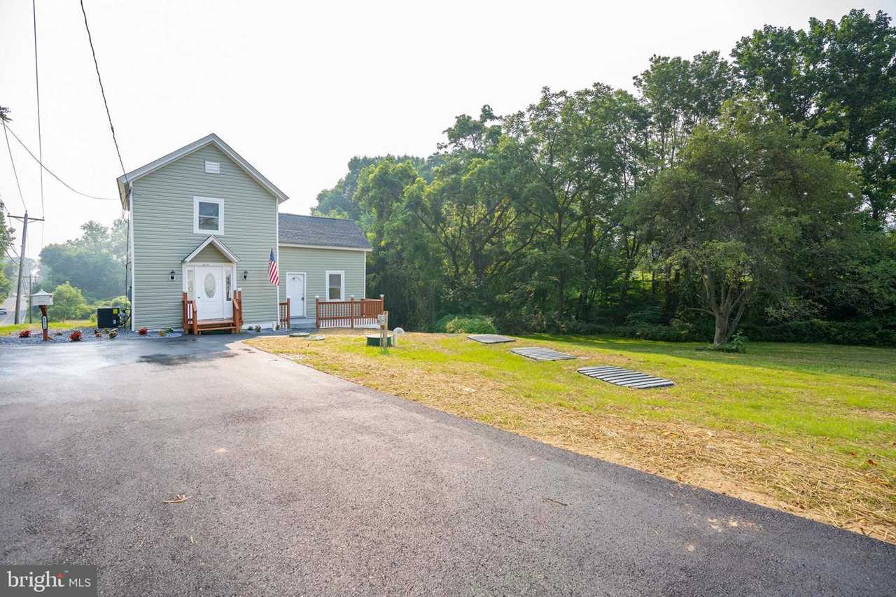 1575 Brackenville Rd Hockessin, DE 19707 | MLS ® DENC2002978 Photo 2