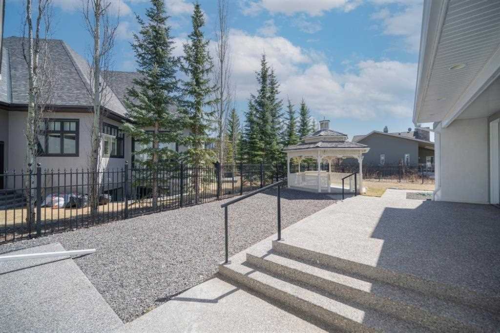 Aspen Woods Homes For Sale 17 Aspen Ridge Close SW MLS A1134255