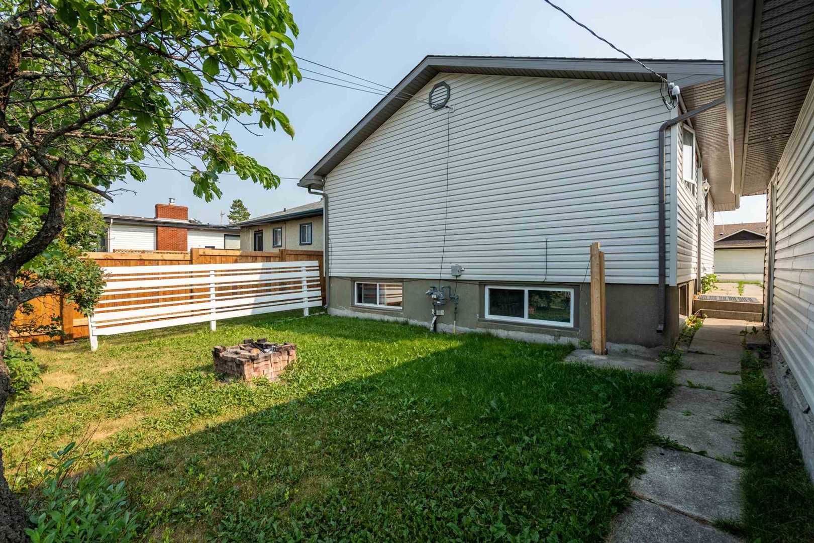 5109 51 Avenue Stony Plain, AB T7Z 1C2 MLS ® E4257360