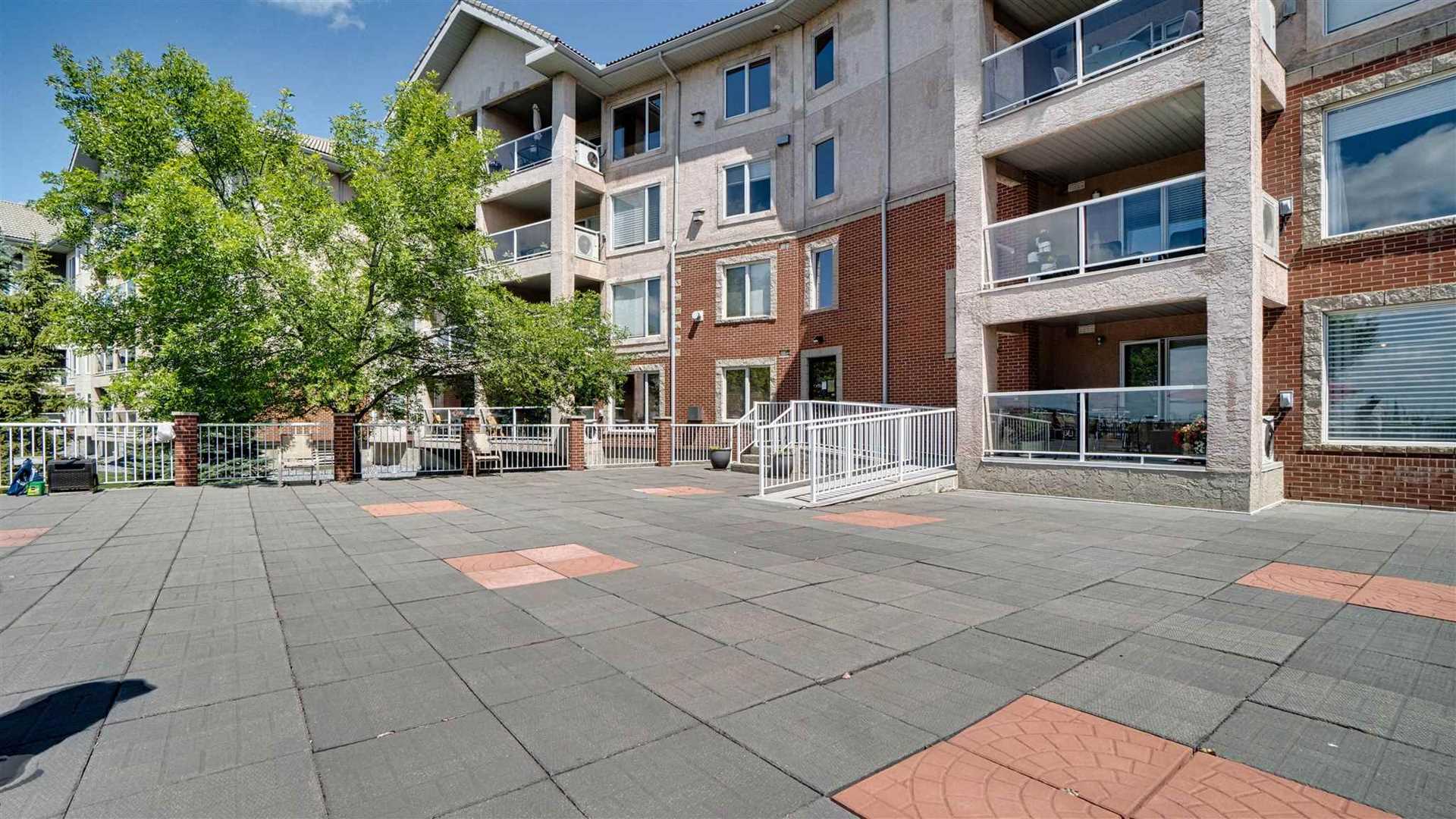  111 200 Bethel Drive Sherwood Park, AB T8H 2C5 MLS ® E4250777