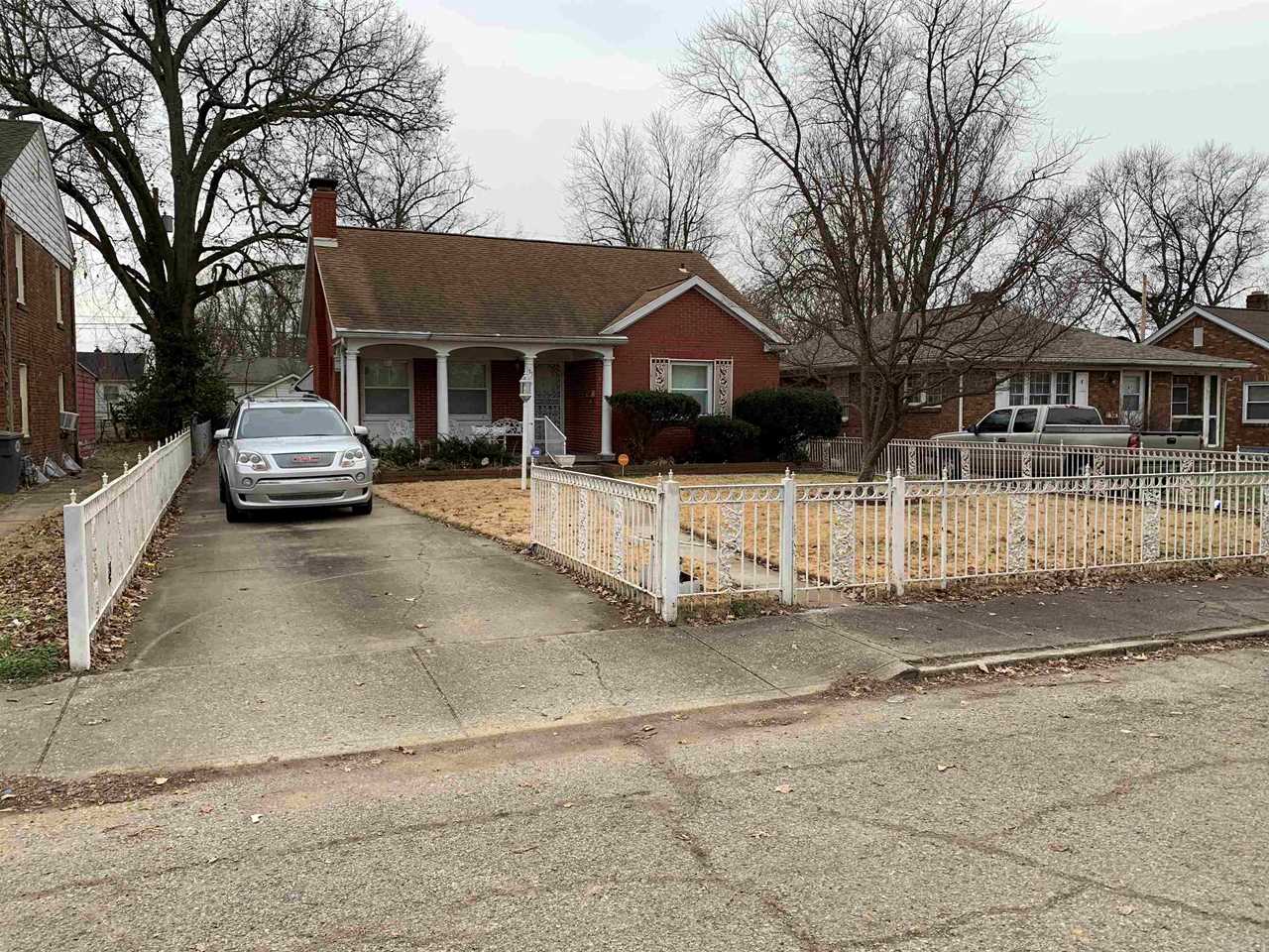 F.C. Tucker Emge Homes for Sale 1125 Bayard Park Drive Evansville