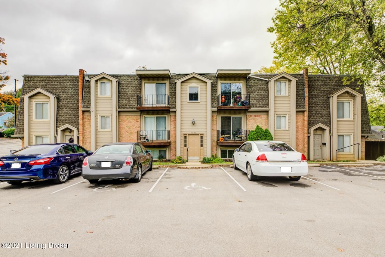 4028 Poplar Level Rd 1 Louisville, KY 40213 MLS 1599876