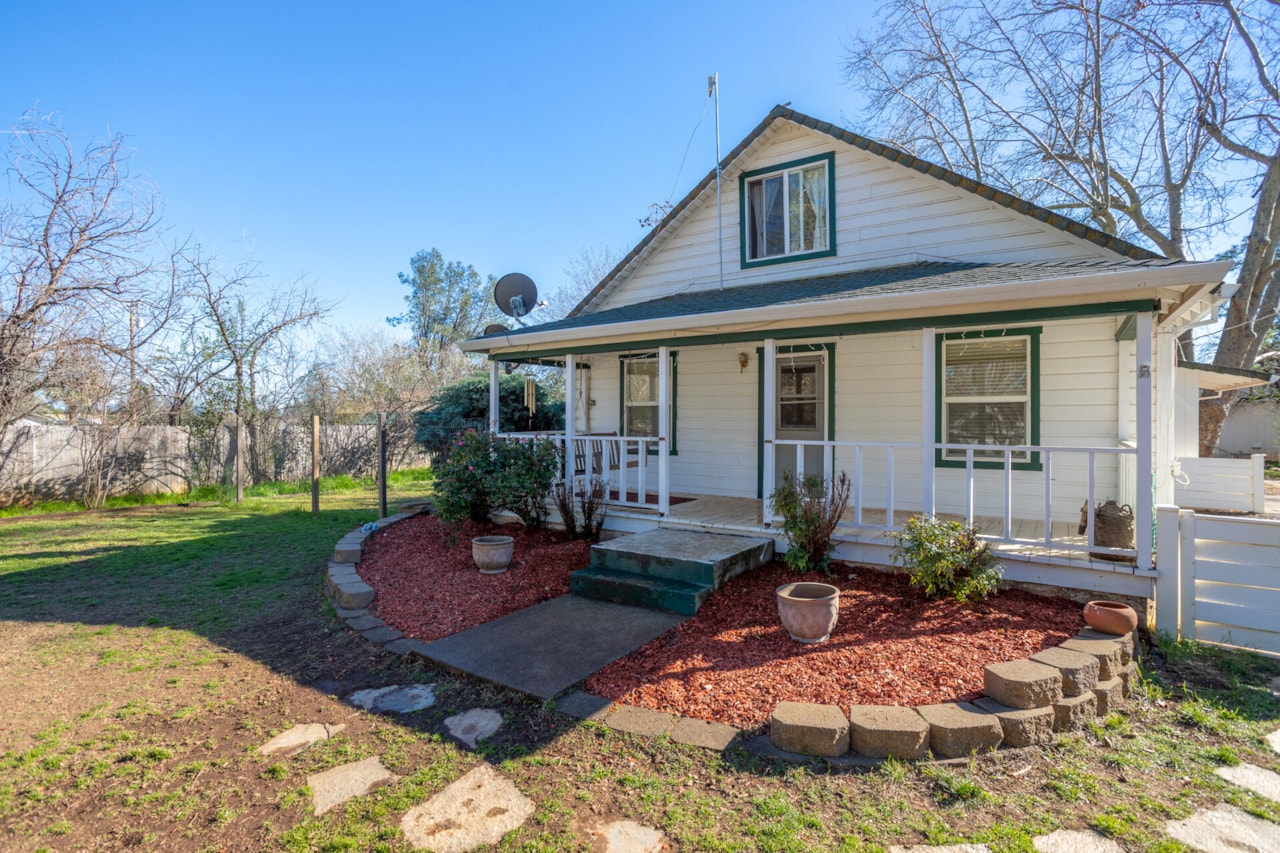 16577 Hawthorne Ave Anderson, CA 96007 MLS 22940