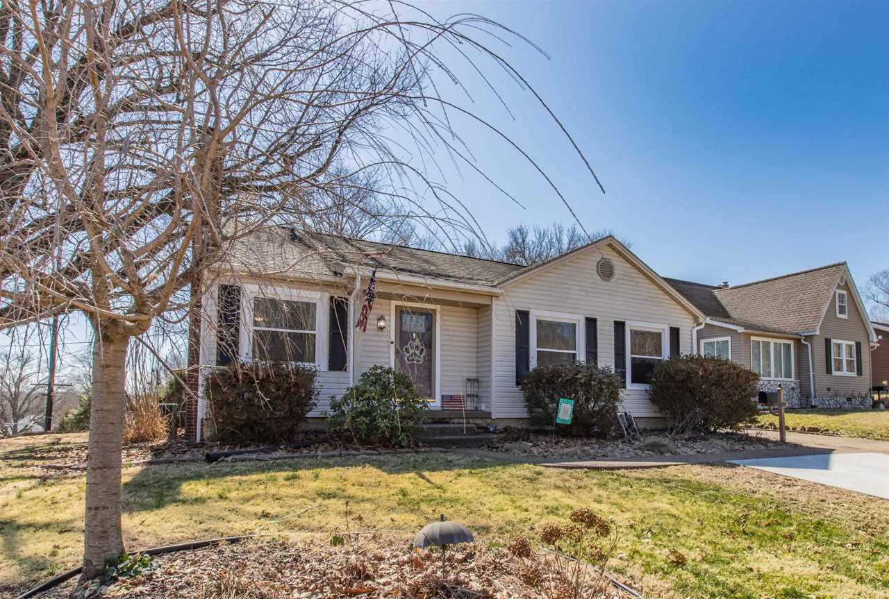 F.C. Tucker Emge Homes for Sale 4300 Pennington Avenue Evansville IN