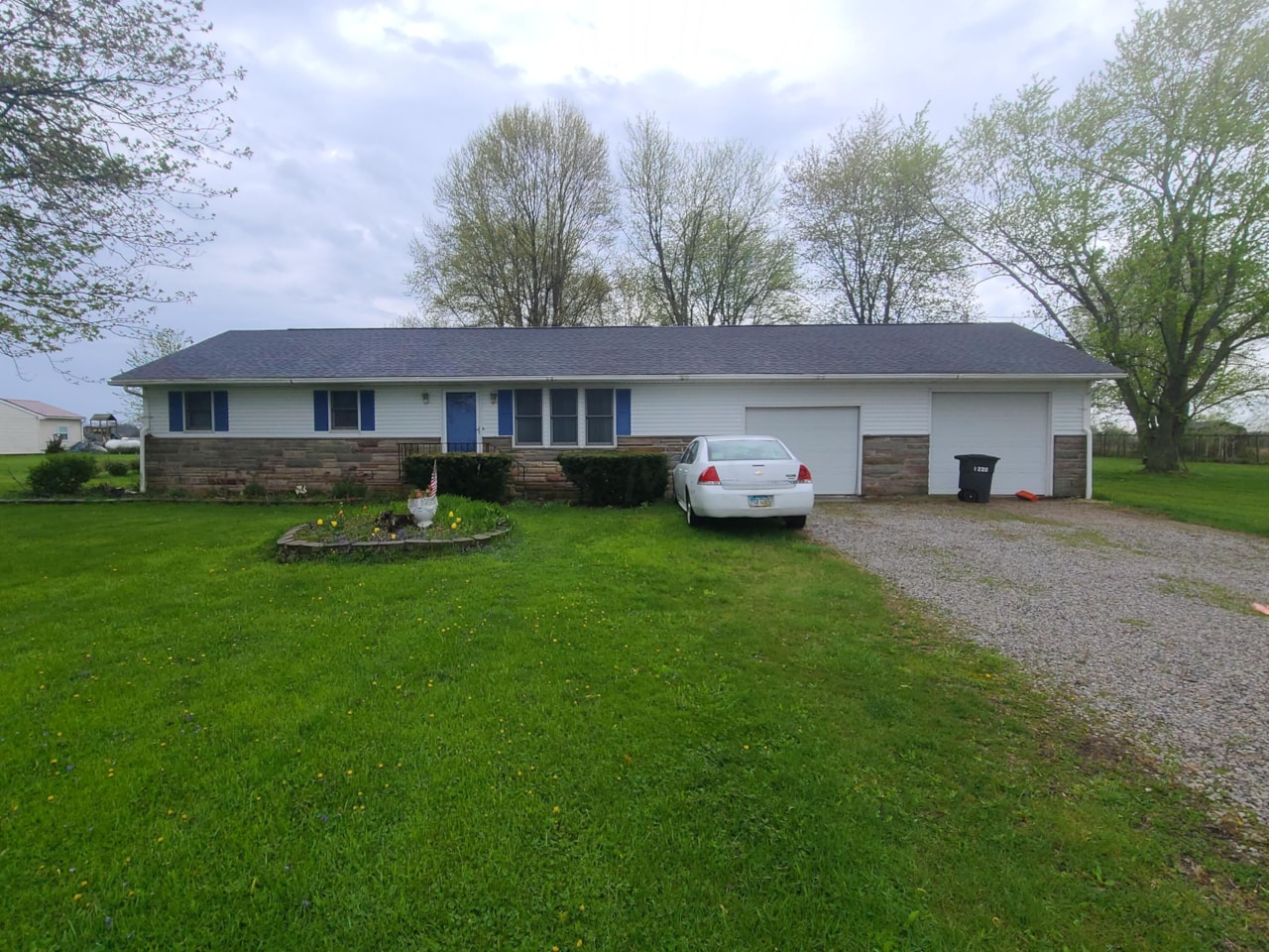 For Sale 130,000 A home for sale for sale at 1939 Irvin Shoots Road