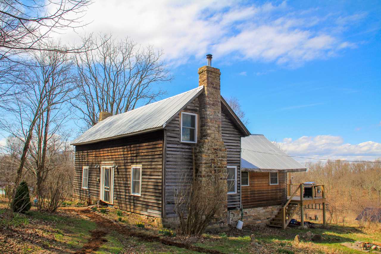 7341 Back Valley Rd Lindside, WV 24951 MLS 22349