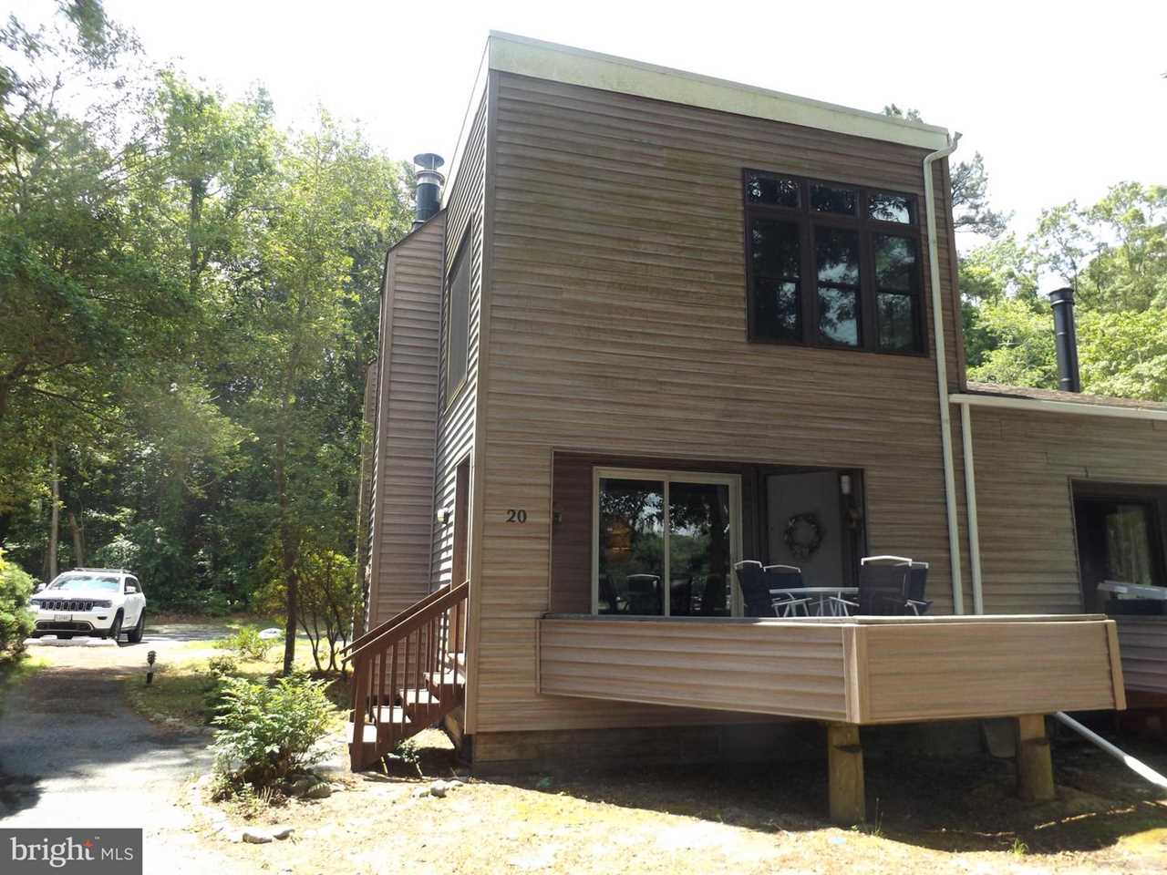 438 Ocean Parkway 20 Berlin MD is a home for sale BEACHLIFE