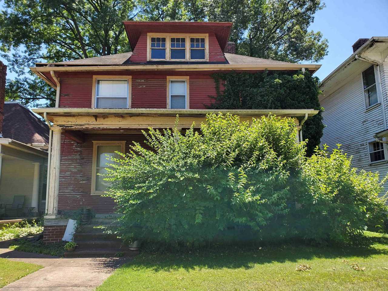 F.C. Tucker Emge Homes for Sale 825 E Powell Avenue Evansville IN