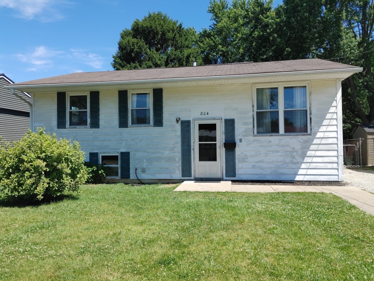 For Sale 116,000 A home for sale for sale at 804 Catalina Drive