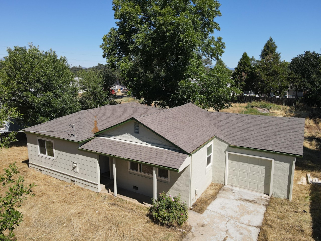 2360 Sacramento Dr Redding, CA 96001 MLS 223253