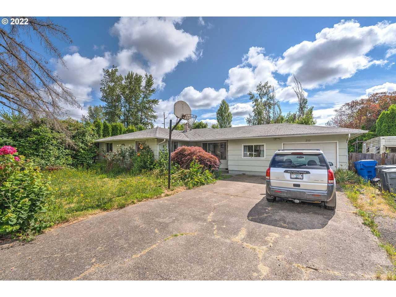 290 44th Salem, OR 97301 | MLS 22203533