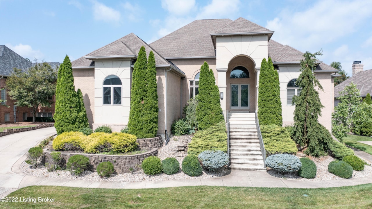 15407 Crystal Springs Way, Louisville, KY, 40245 Lake Forest