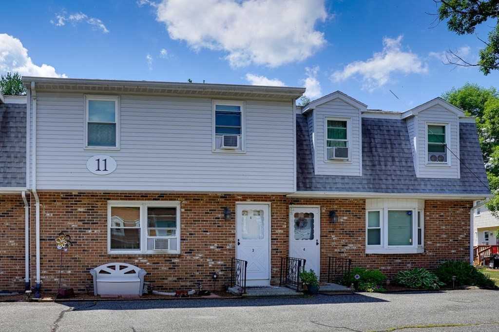 Quinapoxet Village Holden, 11 General Hobbs Rd 3, MA, condo for sale, MLS72860950