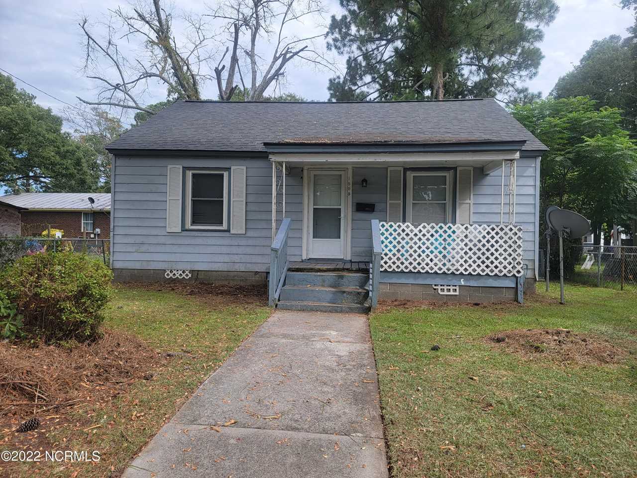 1005 Neuse Avenue New Bern, NC 28560 MLS 100343866
