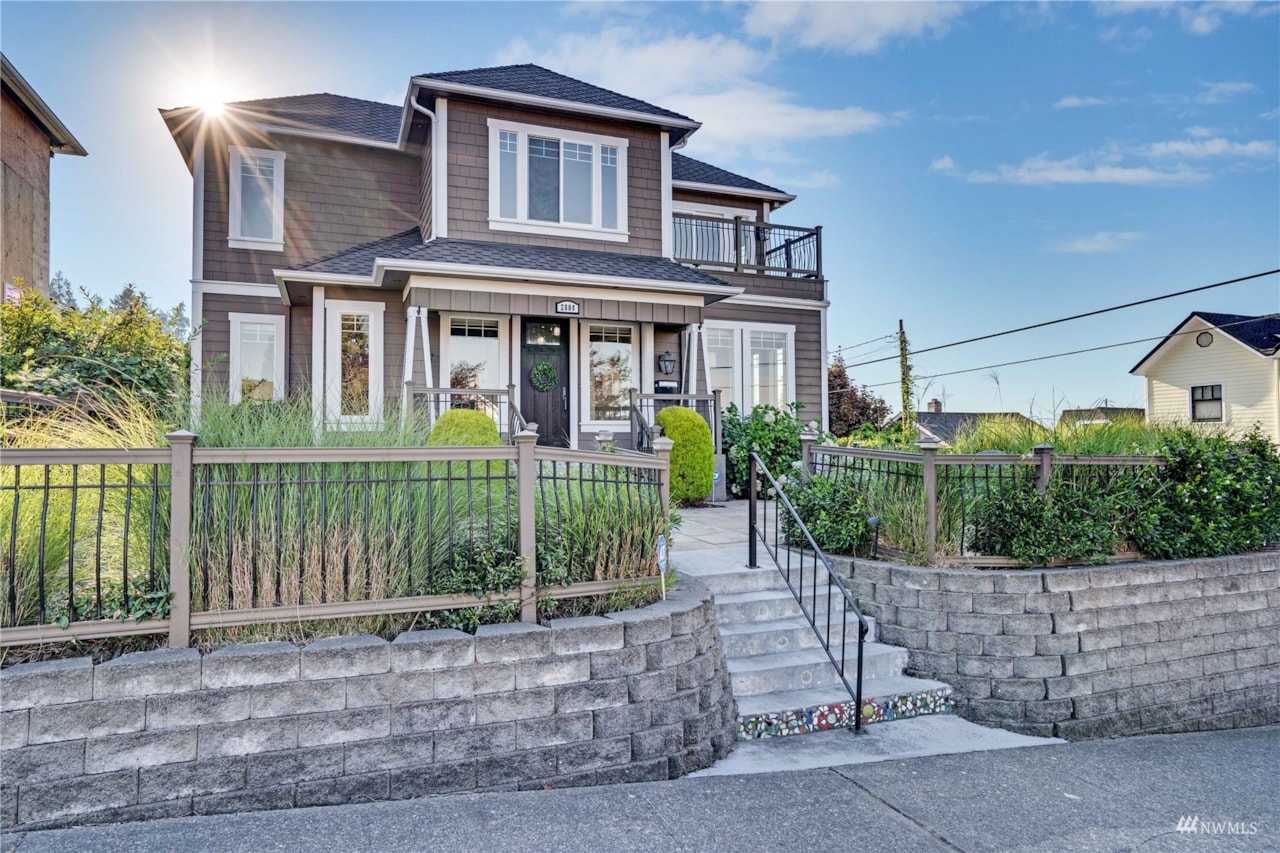 home for sale at 2808 Mccarver St WA 21 North 98403