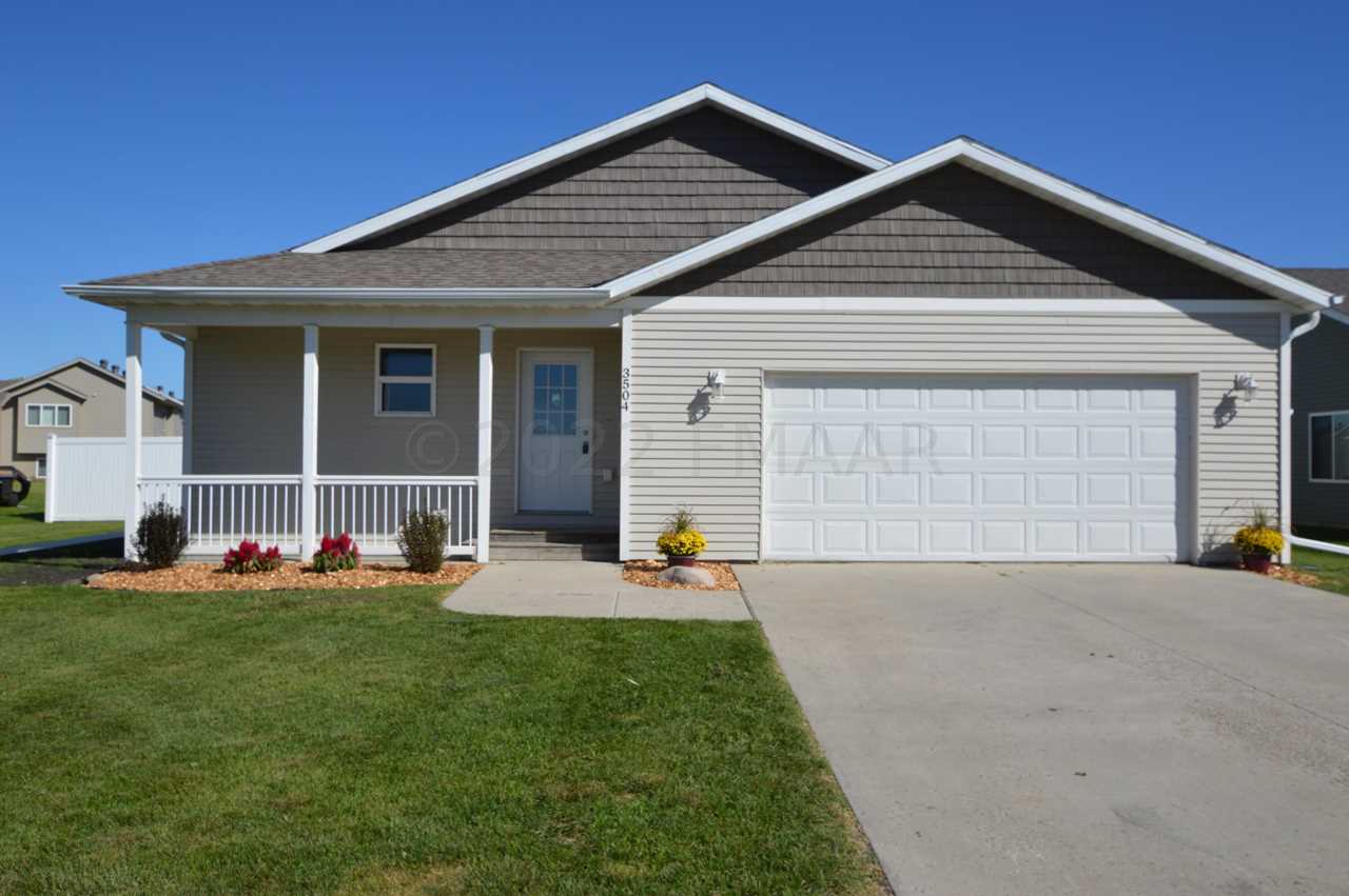 3504 10th Ave S Moorhead, MN 56560 MLS 224319