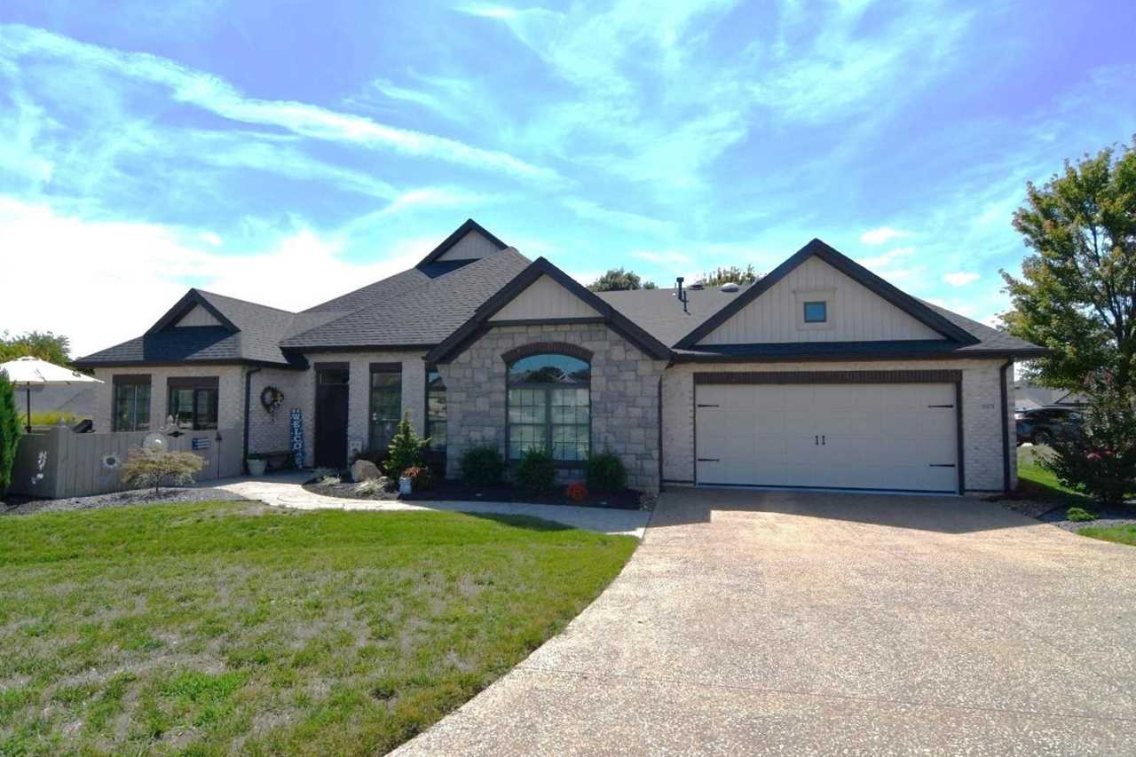 F.C. Tucker Emge Homes for Sale 1125 Haverhill Drive Evansville IN