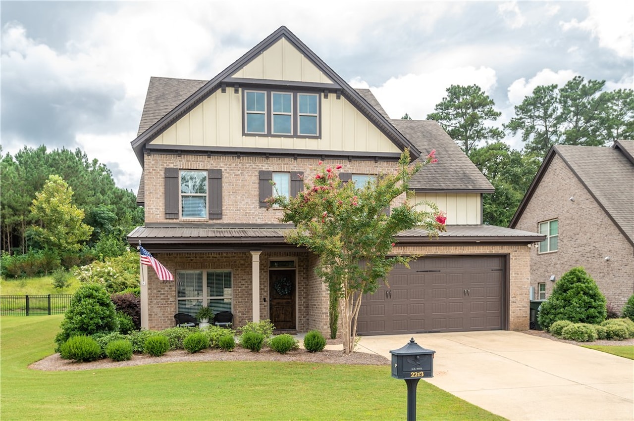 2213 N Donahue Dr Auburn, AL 36830 MLS 159751