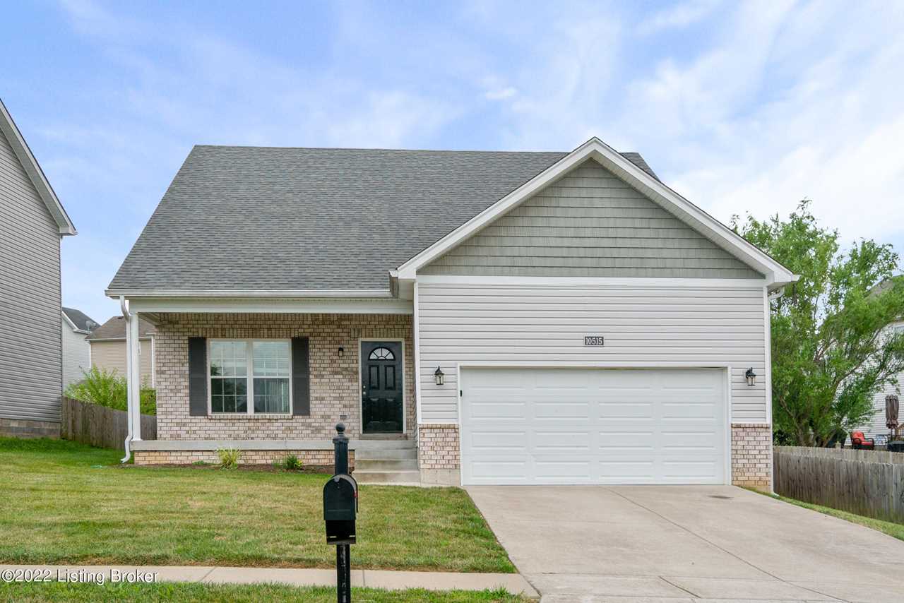 10515 Evanwood Dr Louisville, KY 40228 MLS 1617847