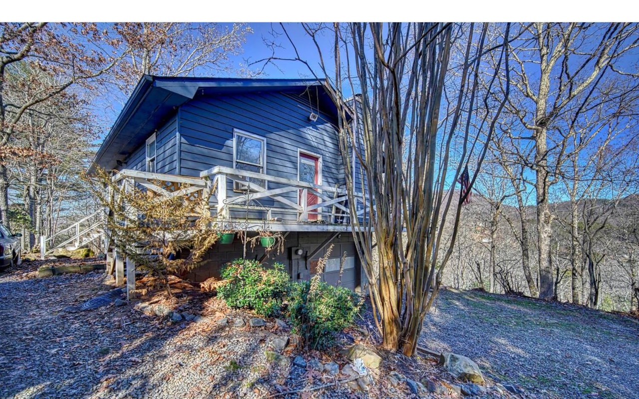 1017 Happy Hollow Hiawassee, GA 30546 MLS 312999