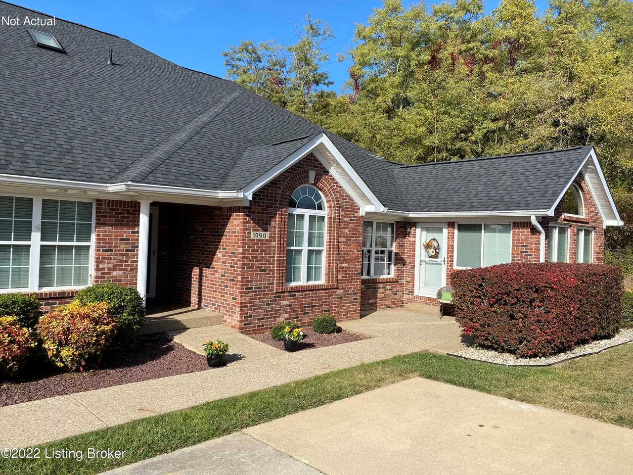 home for sale at 109 Legacy Ct D Elizabethtown KY 42701 MLS 1623973