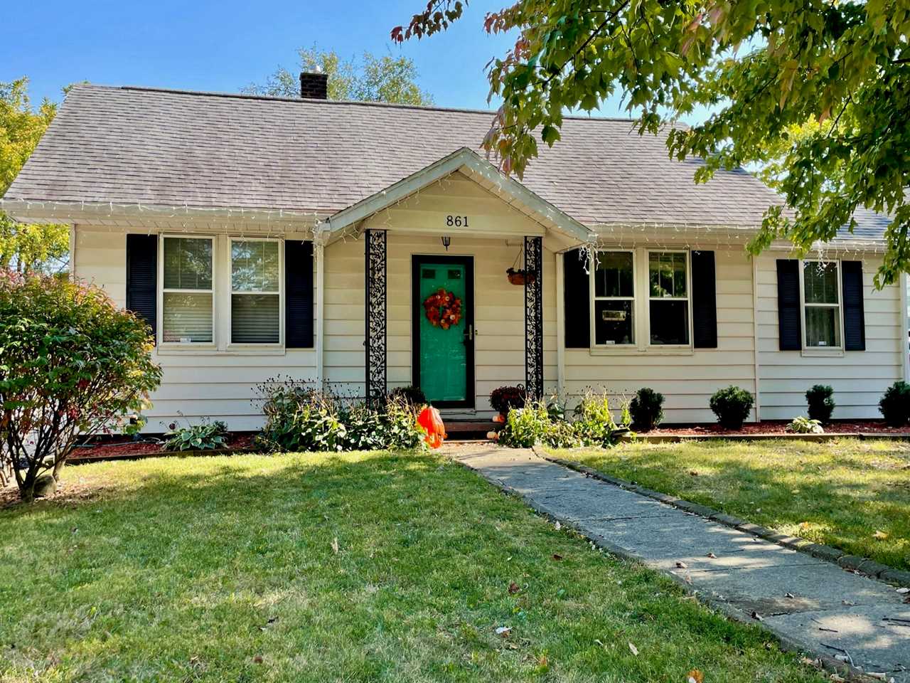 F.C. Tucker Emge Homes for Sale 861 Oak Hill Road Evansville IN