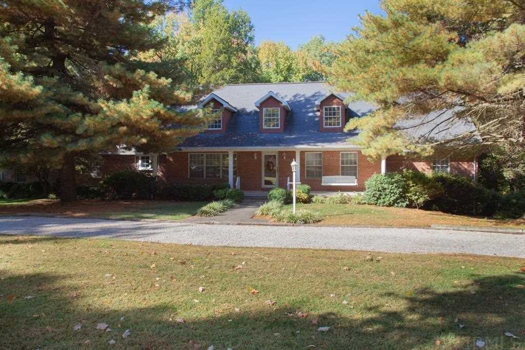 F.C. Tucker Emge Homes for Sale 4408 Stringtown Road Evansville IN