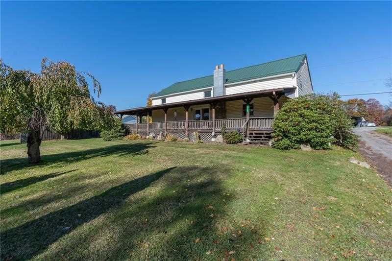 1179 Barkeyville Rd Grove City PA 16127 MLS 1582201