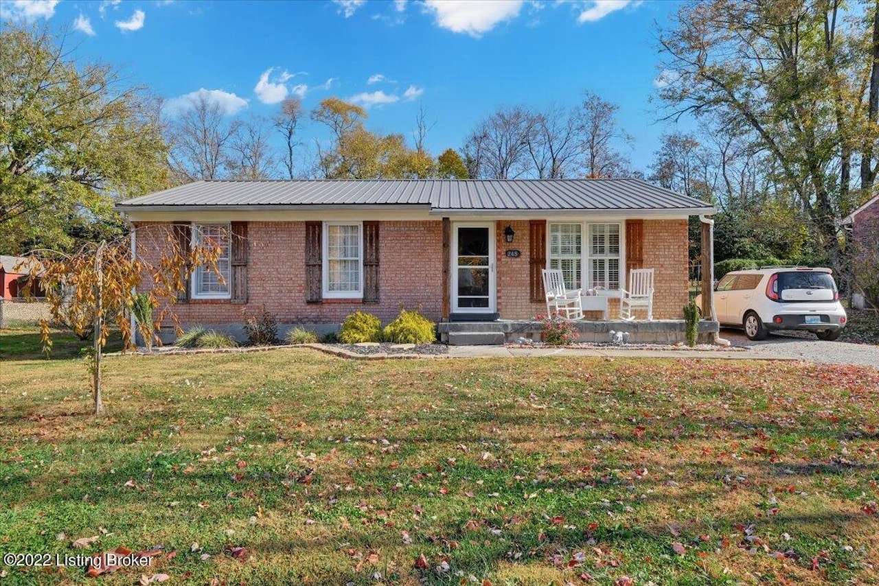 home for sale at 248 Hillcrest Dr Eminence KY 40019 MLS 1625173