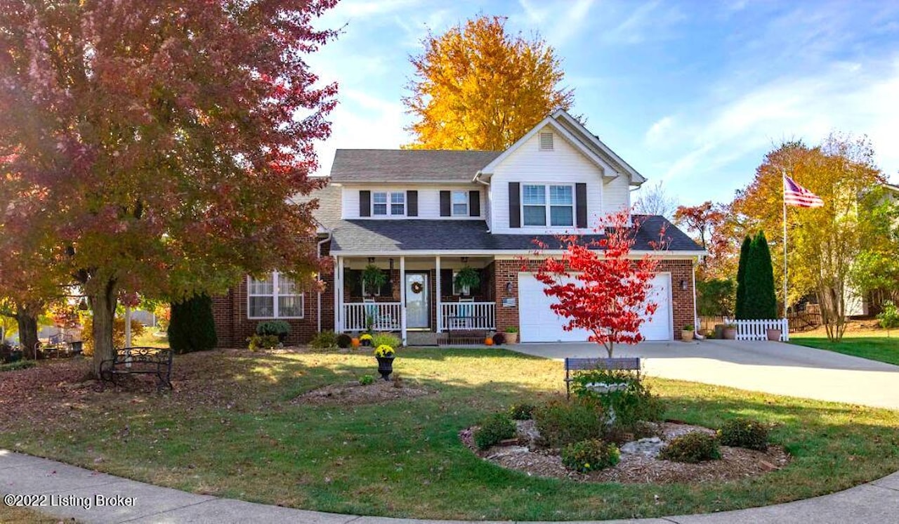 10711 Bardstown Woods Blvd Louisville, KY 40291 MLS 1624935