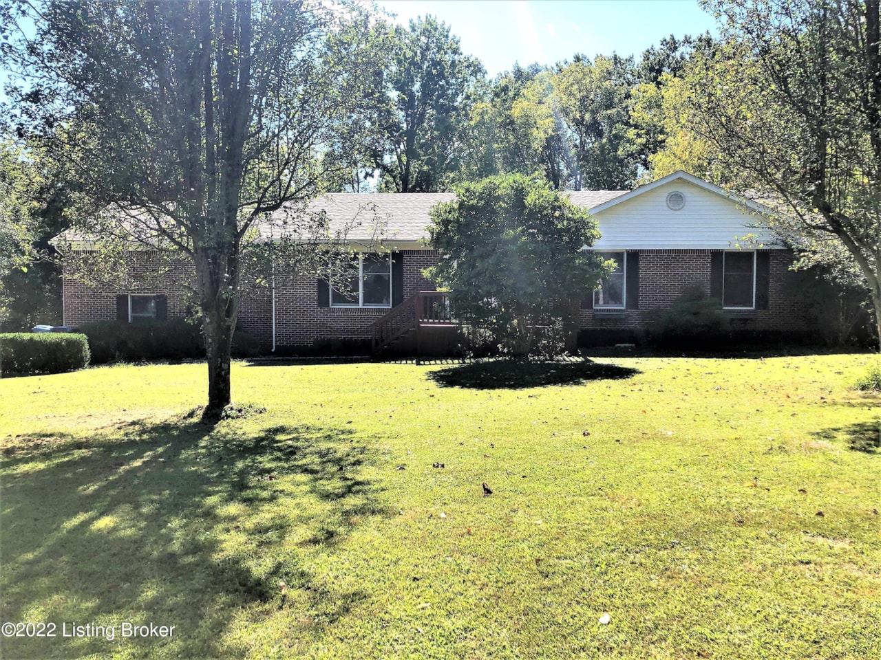 3004 Kentucky Oaks Ct Crestwood KY 40014 MLS1623758