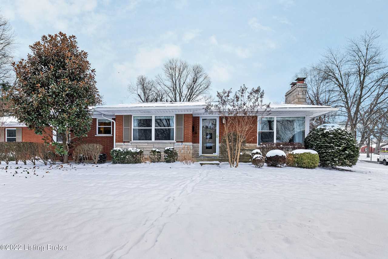 3720 Hillsboro Rd Louisville, KY 40207 MLS 1628048