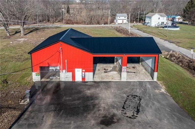 184 Mill Fredonia Mercer PA 16124 575,000