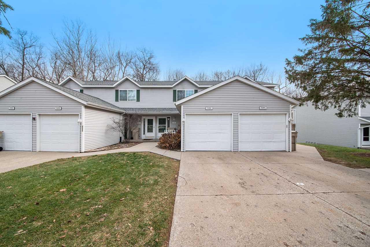 4096 Woodrush Ln NW 54 Comstock Park, MI 49321 MLS 23000892