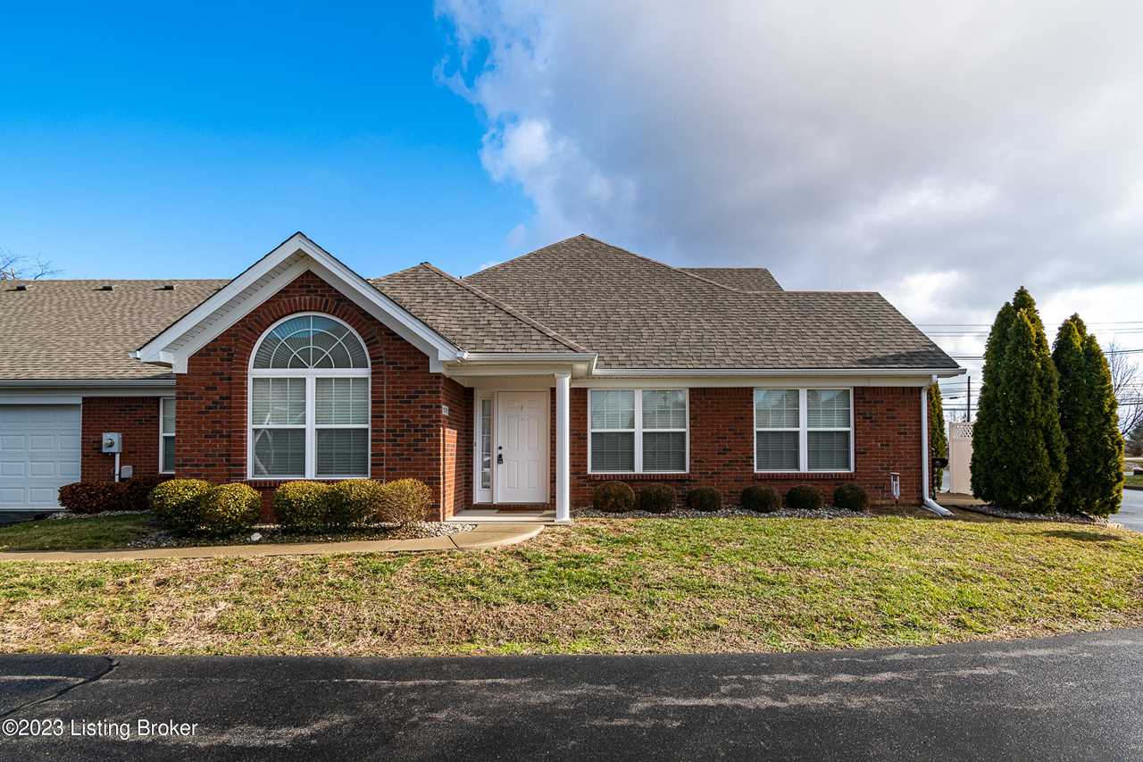 10723 Glenmary Springs Dr Louisville, KY 40291 MLS 1628958