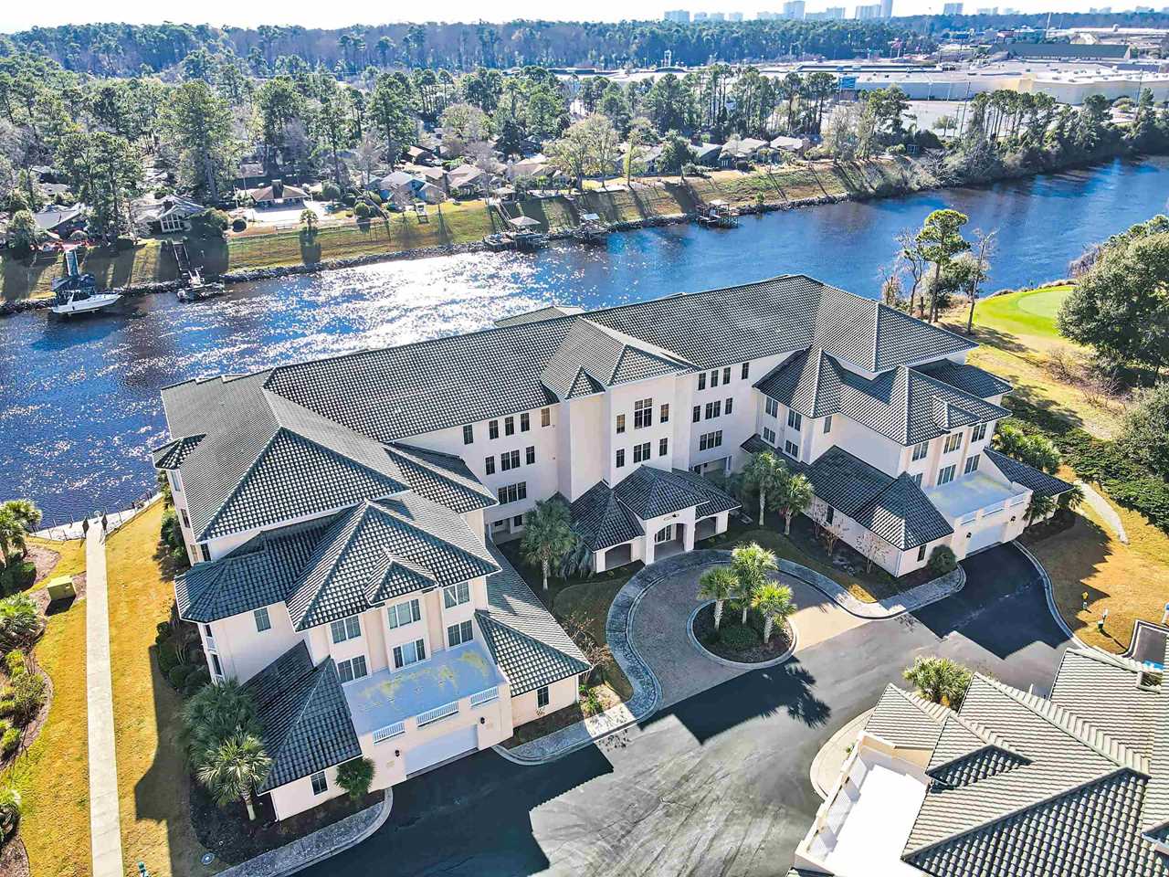 2180 Waterview Dr. 911 North Myrtle Beach, SC 29582 MLS 2225527