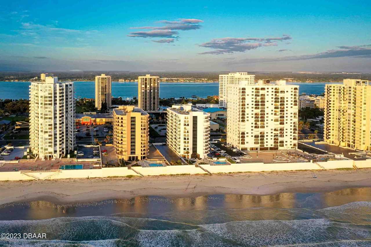 3013 Atlantic Avenue 5060 Daytona Beach Shores, FL 32118 MLS 1105053